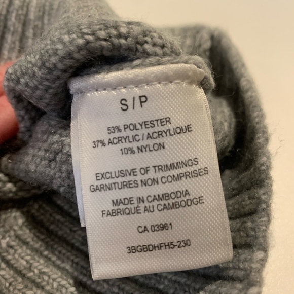 Denver Hayes Extreme 2.0 Grey Crewneck Sweater NWT Small - Picture 9 of 9